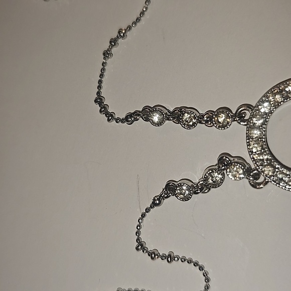 Monet Necklace With Gems 💎 - Picture 3 of 8